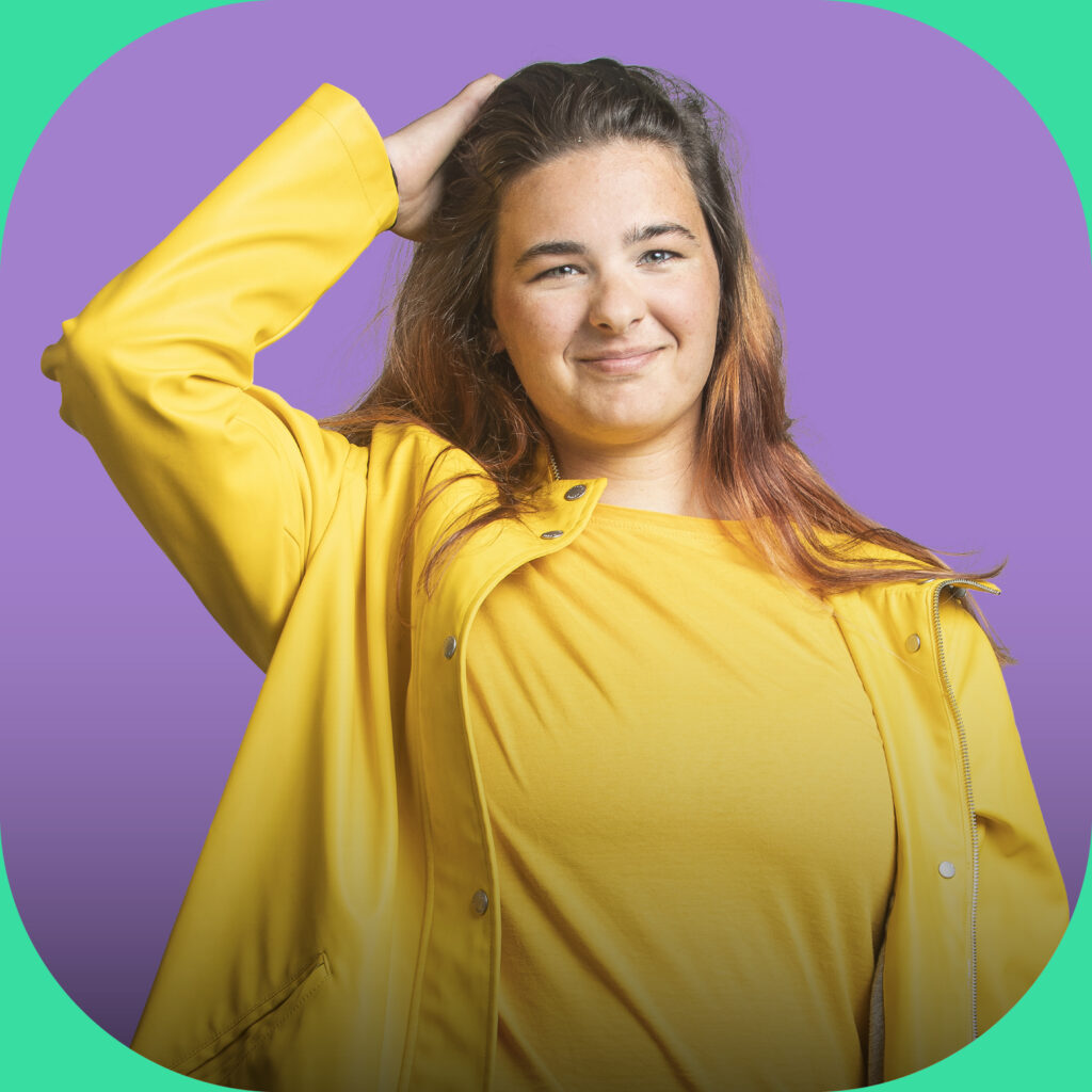 Portret van een student van het GLU afgebeeld in één van de shapes op basis van het canvas.